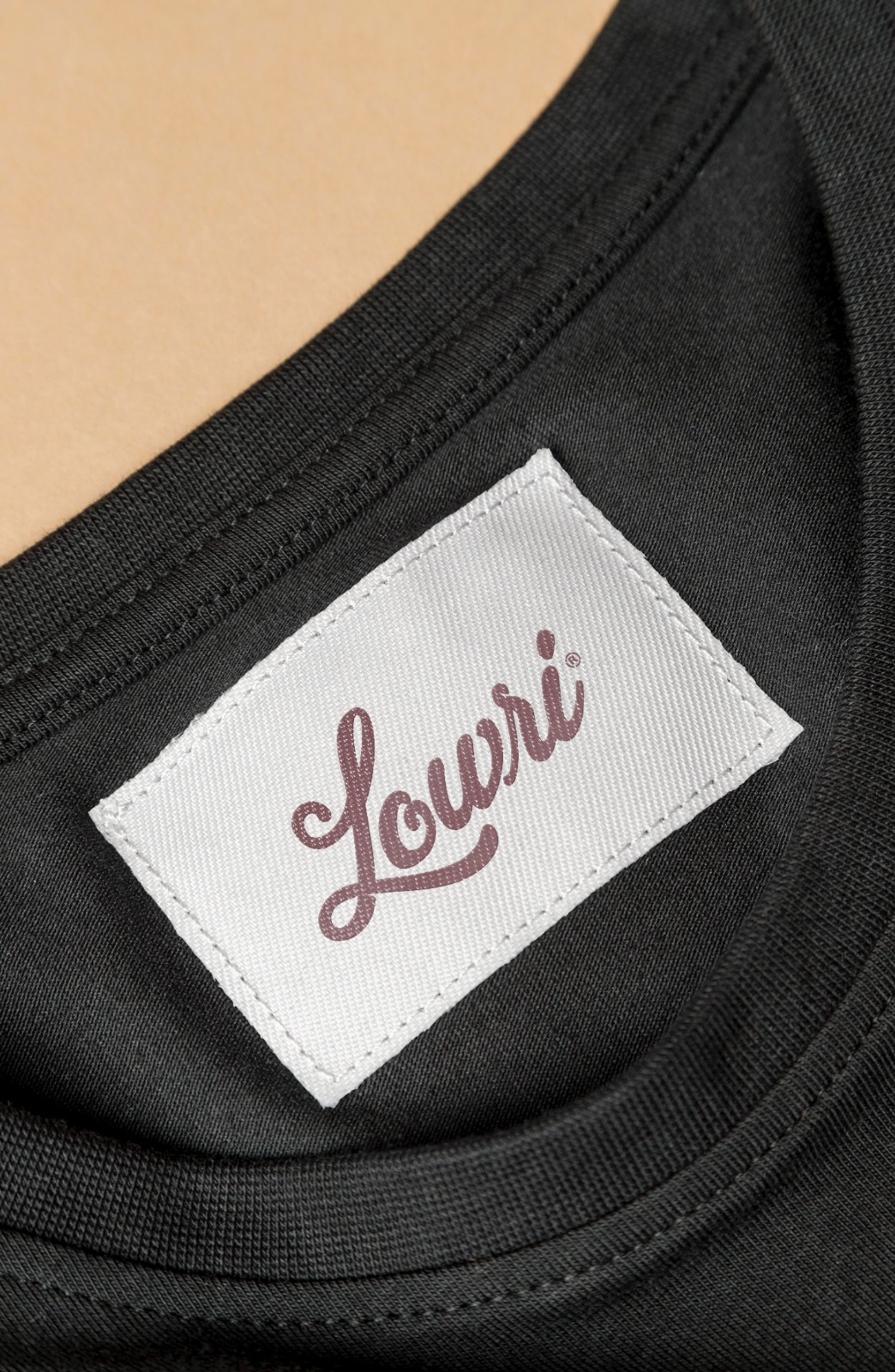 Etiquetas de ropa LowriCo